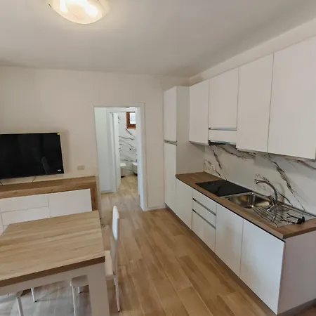 Apartment Le Palme 2 - Mare *